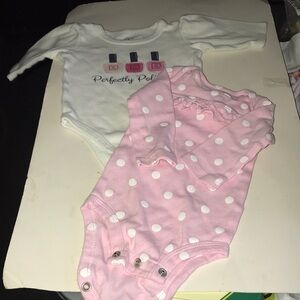 Girl’s Set/2 Onesies